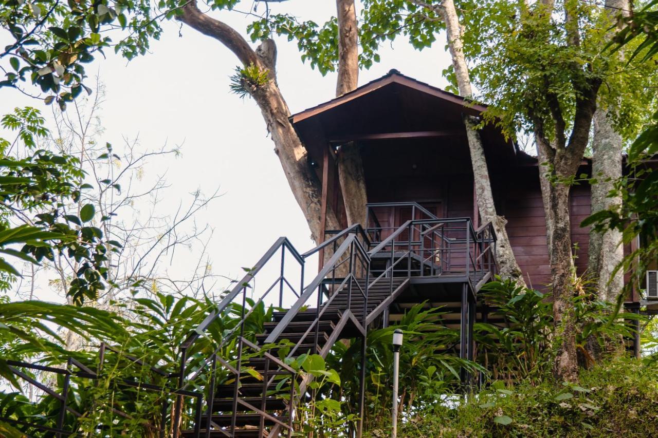 Southern Panorama Indriya Resorts & Spa Муннар Экстерьер фото
